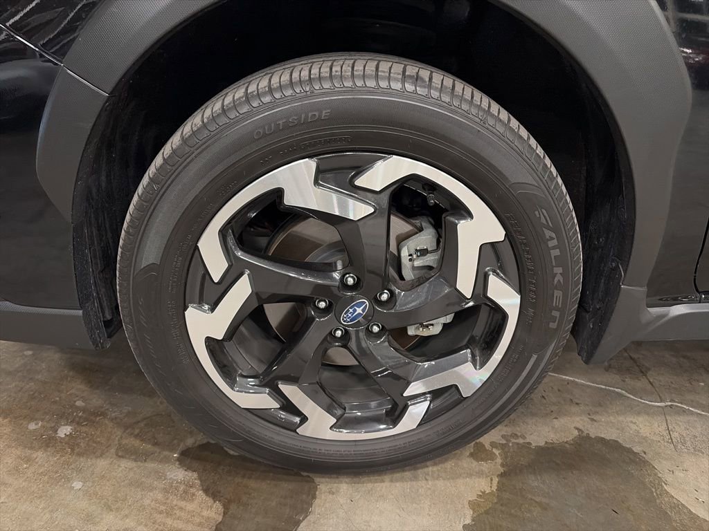 Certified 2022 Subaru Crosstrek 2.5i Limited image 4