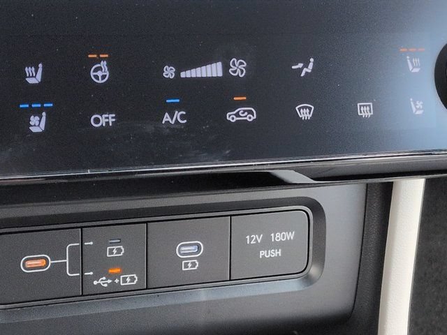 Certified 2026 Hyundai Tucson Limited FWD image 24