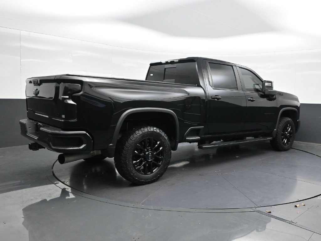Used 2025 Chevrolet Silverado 2500 LT w/ Trail Boss Package AWD/4WD image 5