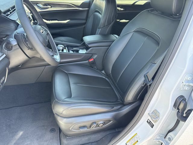 New 2027 Jeep Grand Cherokee Limited AWD/4WD image 9