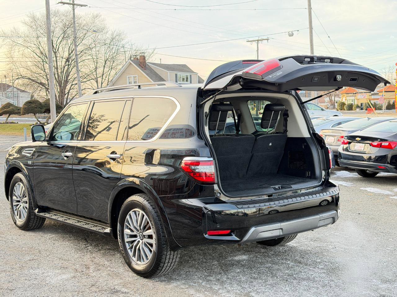 Used 2021 Nissan Armada SL w/ Captain's Chairs Package image 34