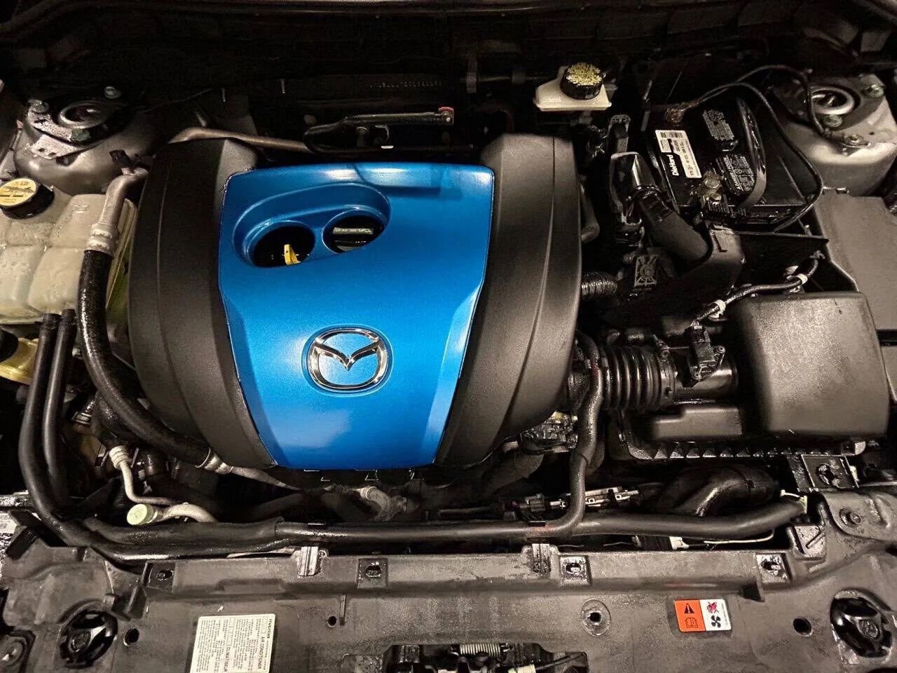 Used 2012 MAZDA MAZDA3 i Touring image 8