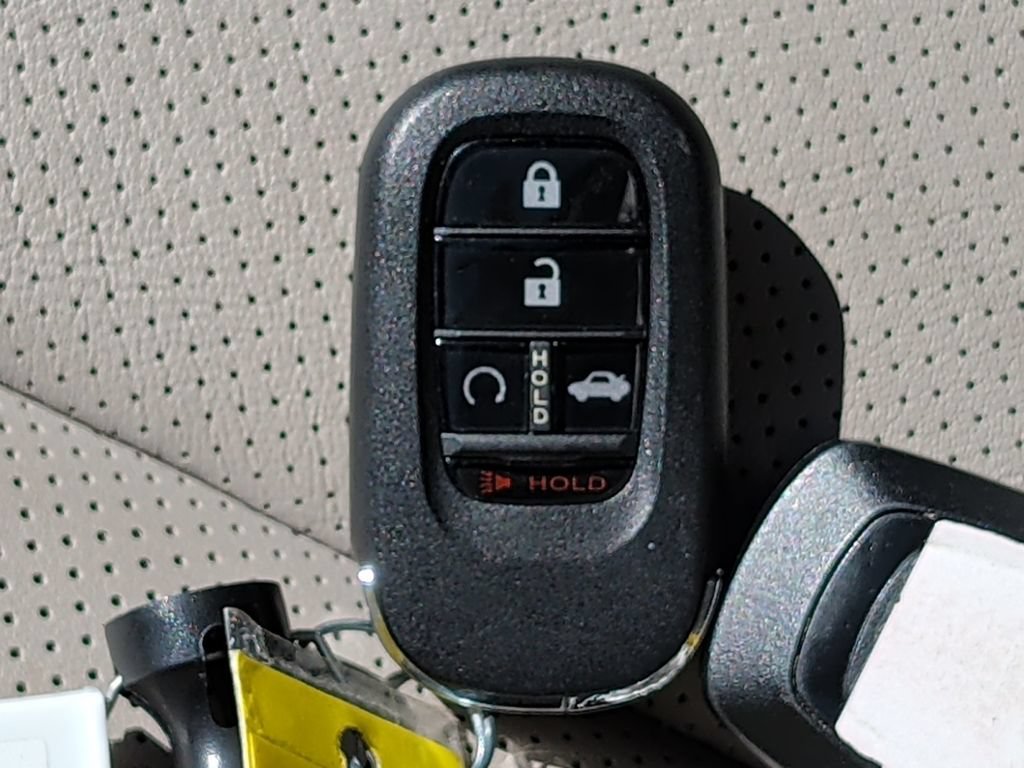 Used 2025 Honda Accord Touring image 39