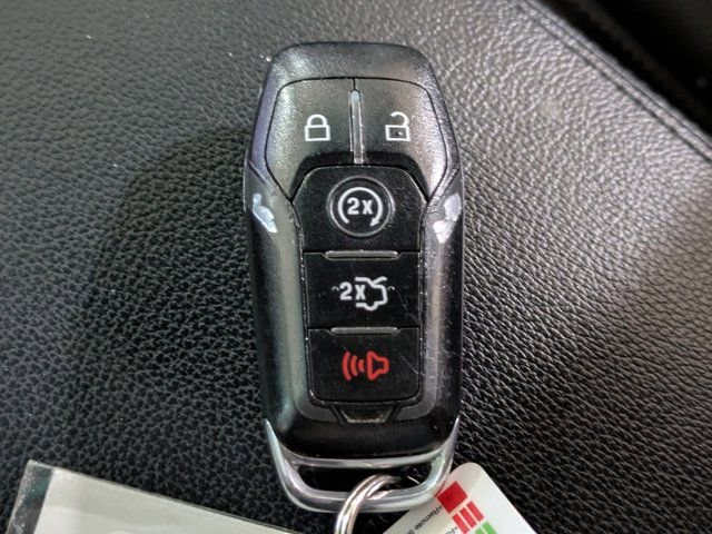 Used 2017 Ford Explorer Limited FWD image 26