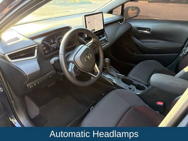 Used 2026 Toyota Corolla SE w/ SE Premium Package FWD image 5