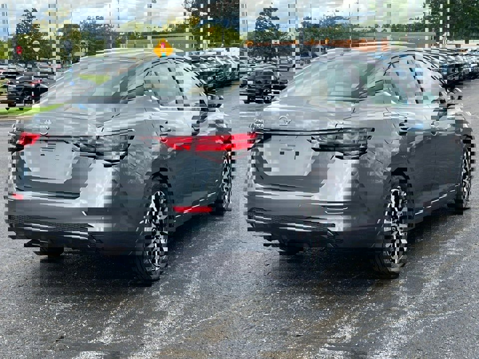 New 2025 Nissan Sentra SV w/ SV Premium Package image 7