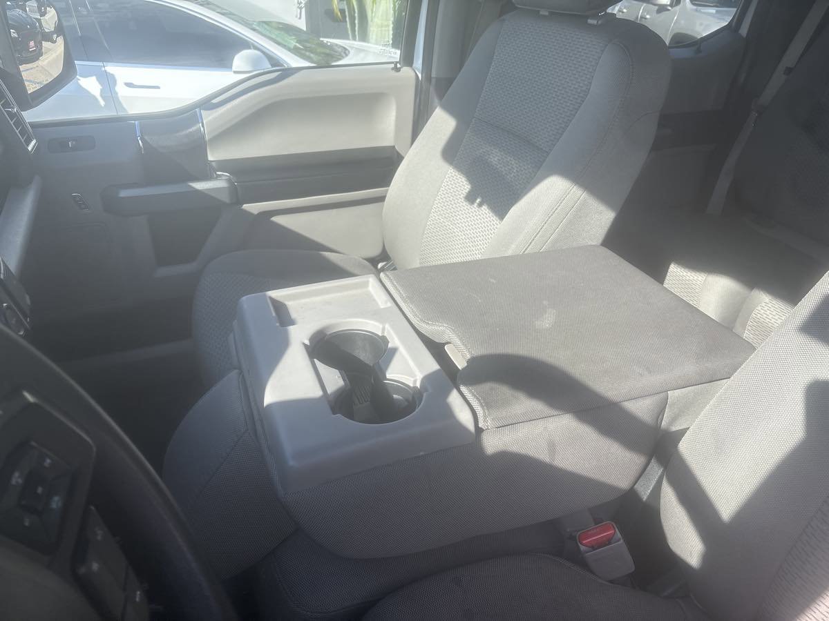 Used 2016 Ford F150 XLT AWD/4WD image 23