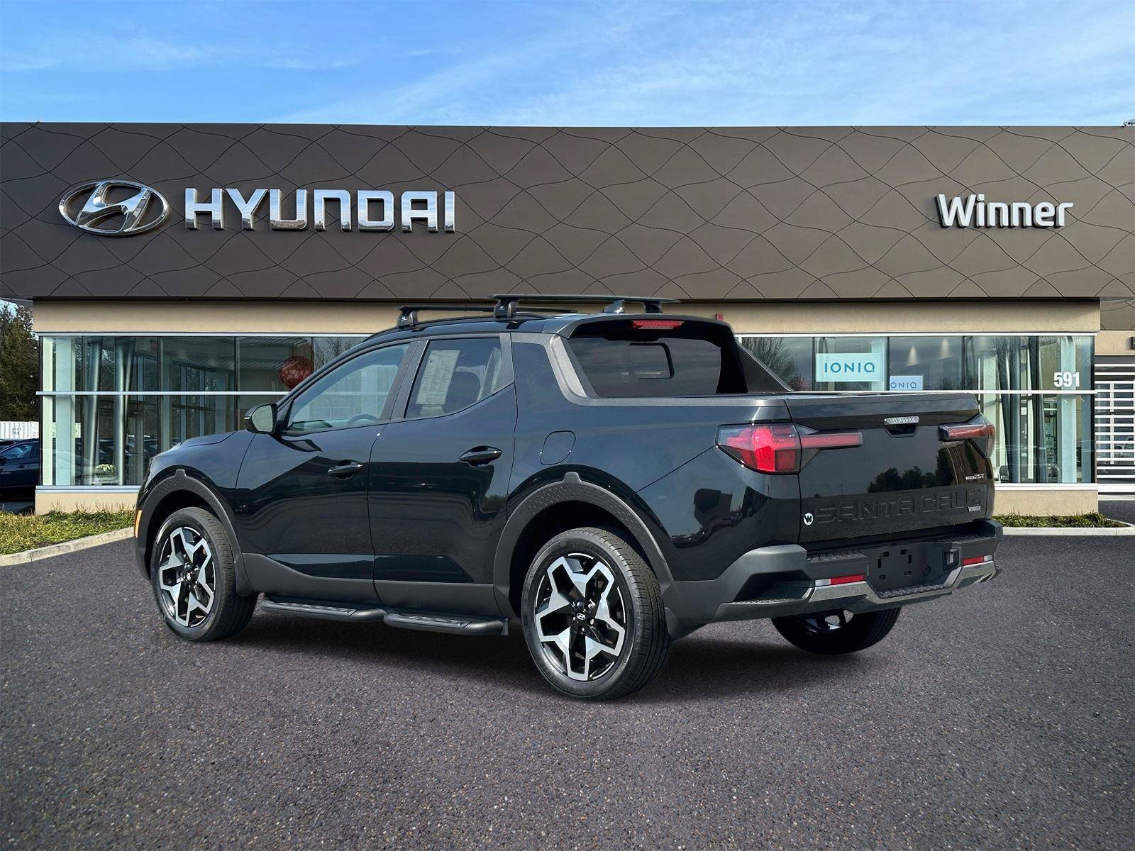 Certified 2024 Hyundai Santa Cruz Limited AWD/4WD image 2