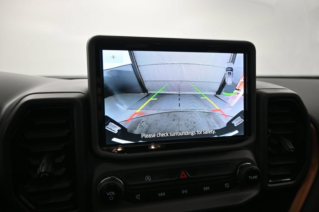 Used 2022 Ford Bronco Sport Outer Banks w/ Tech Package AWD/4WD image 13