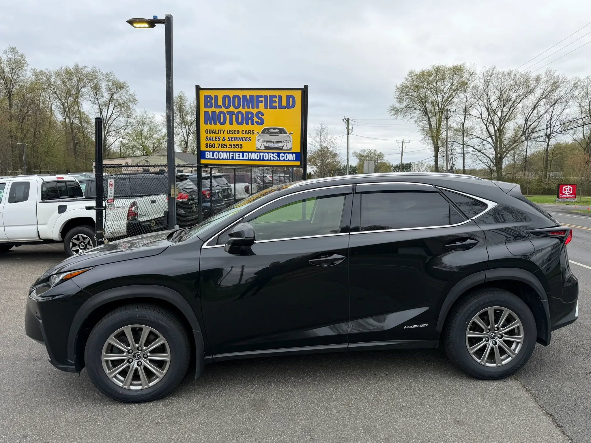 Used 2019 Lexus NX 300h AWD w/ Comfort Package image 8