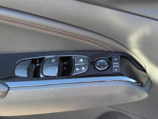 Used 2023 Nissan Altima 2.5 SR FWD image 19