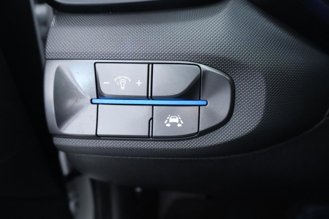 Used 2020 Hyundai Veloster 2.0 FWD image 26