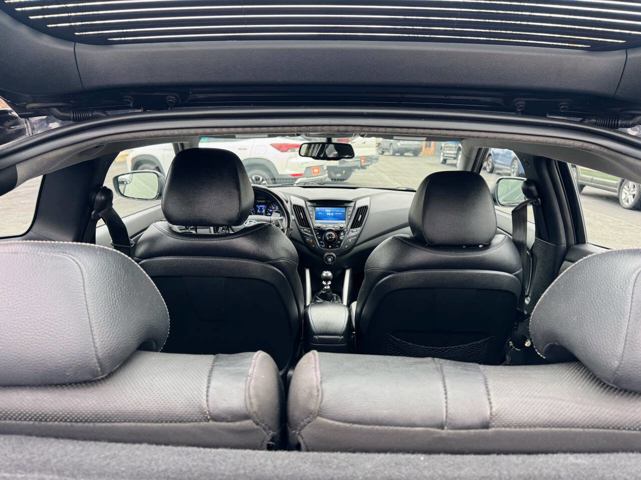 Used 2014 Hyundai Veloster Turbo image 34