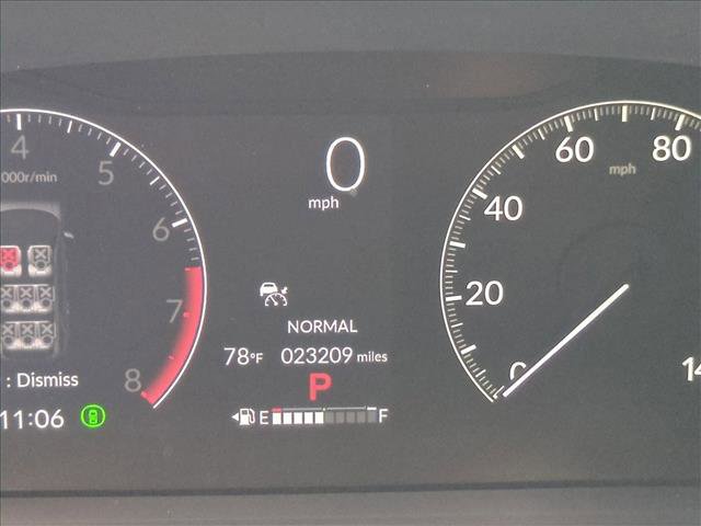 Used 2025 Honda Pilot Sport image 12