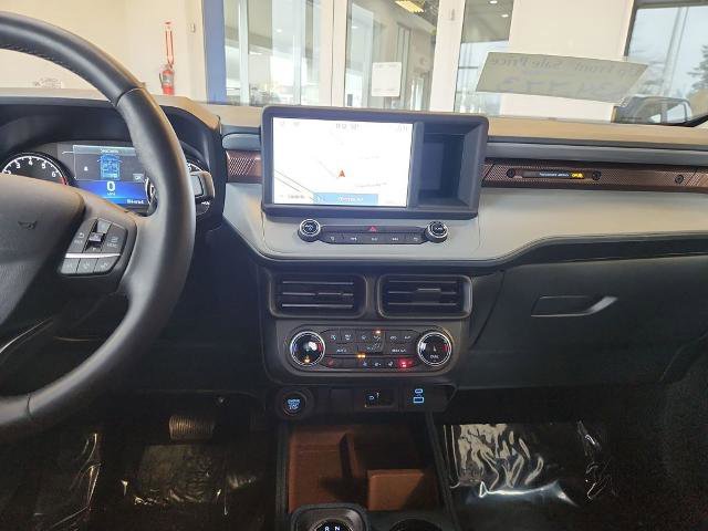 Certified 2024 Ford Maverick Lariat w/ FX4 Off-Road Package image 24