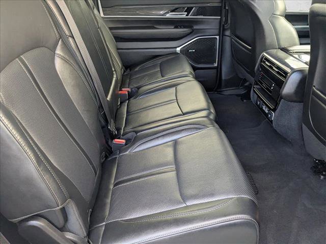 Used 2022 Jeep Wagoneer Series II image 17