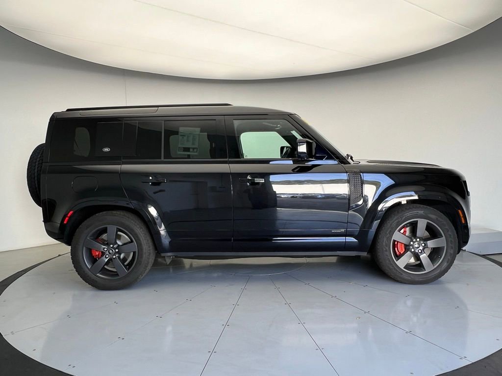 Used 2021 Land Rover Defender 110 X image 23