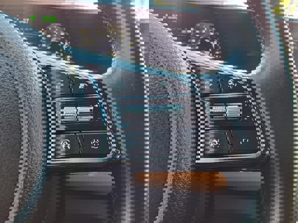 Used 2024 Kia Seltos EX image 30