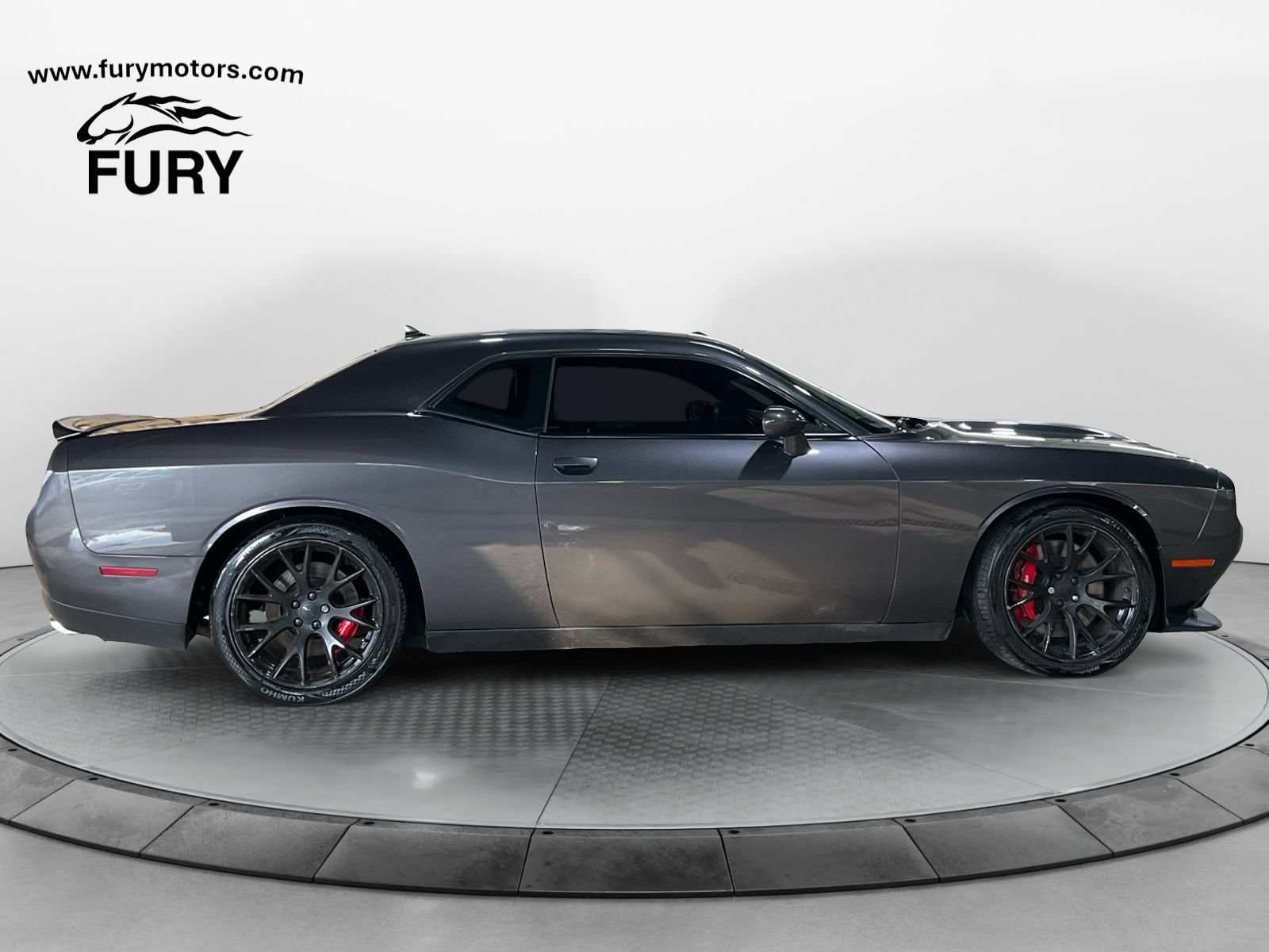 Used 2016 Dodge Challenger SRT w/ Technology Group RWD image 3