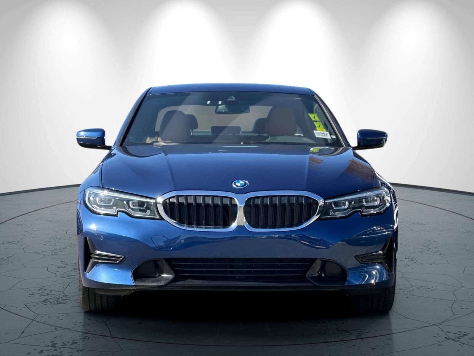 Used 2022 BMW 330e w/ Driving Assistance Package RWD image 9