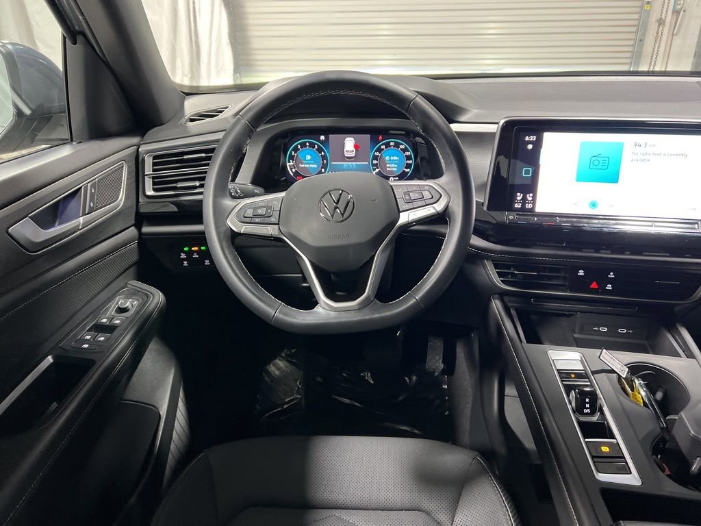 Used 2024 Volkswagen Atlas Cross Sport SE image 16