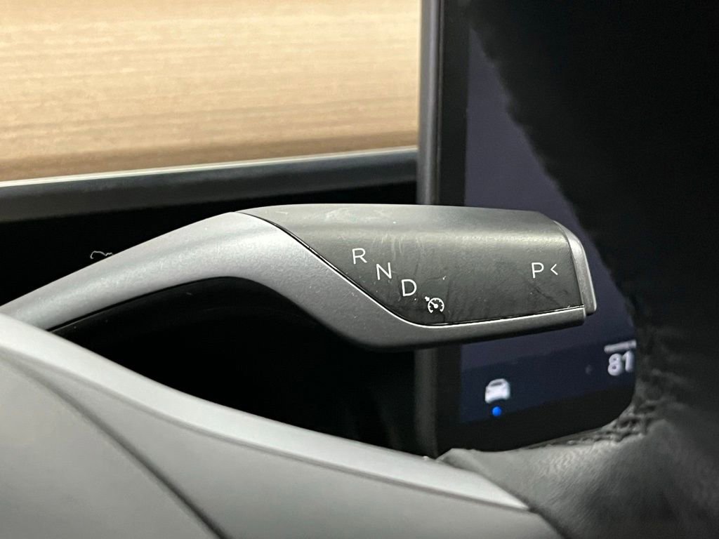 Used 2022 Tesla Model Y Performance image 13
