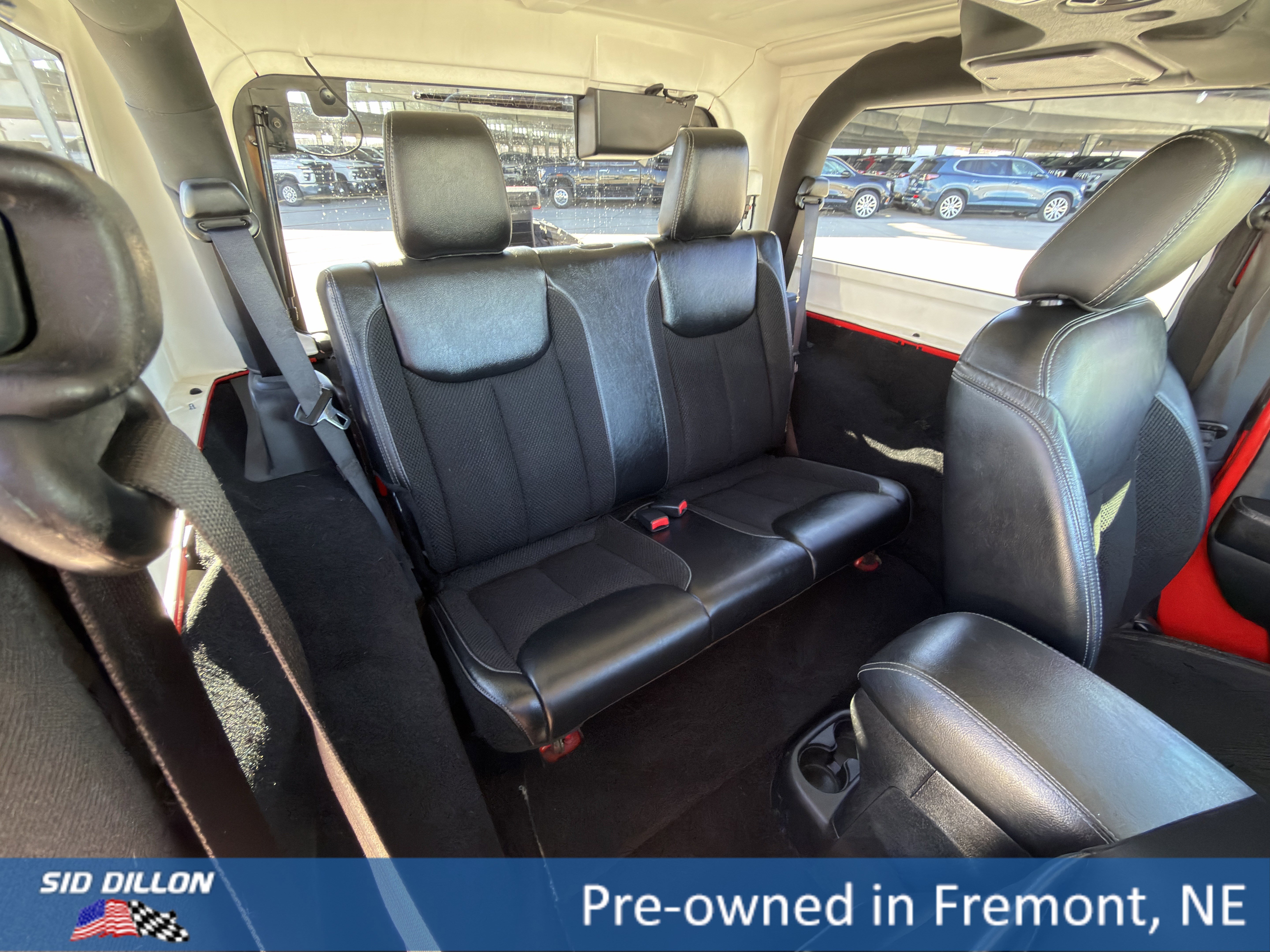 Used 2017 Jeep Wrangler Sahara image 14