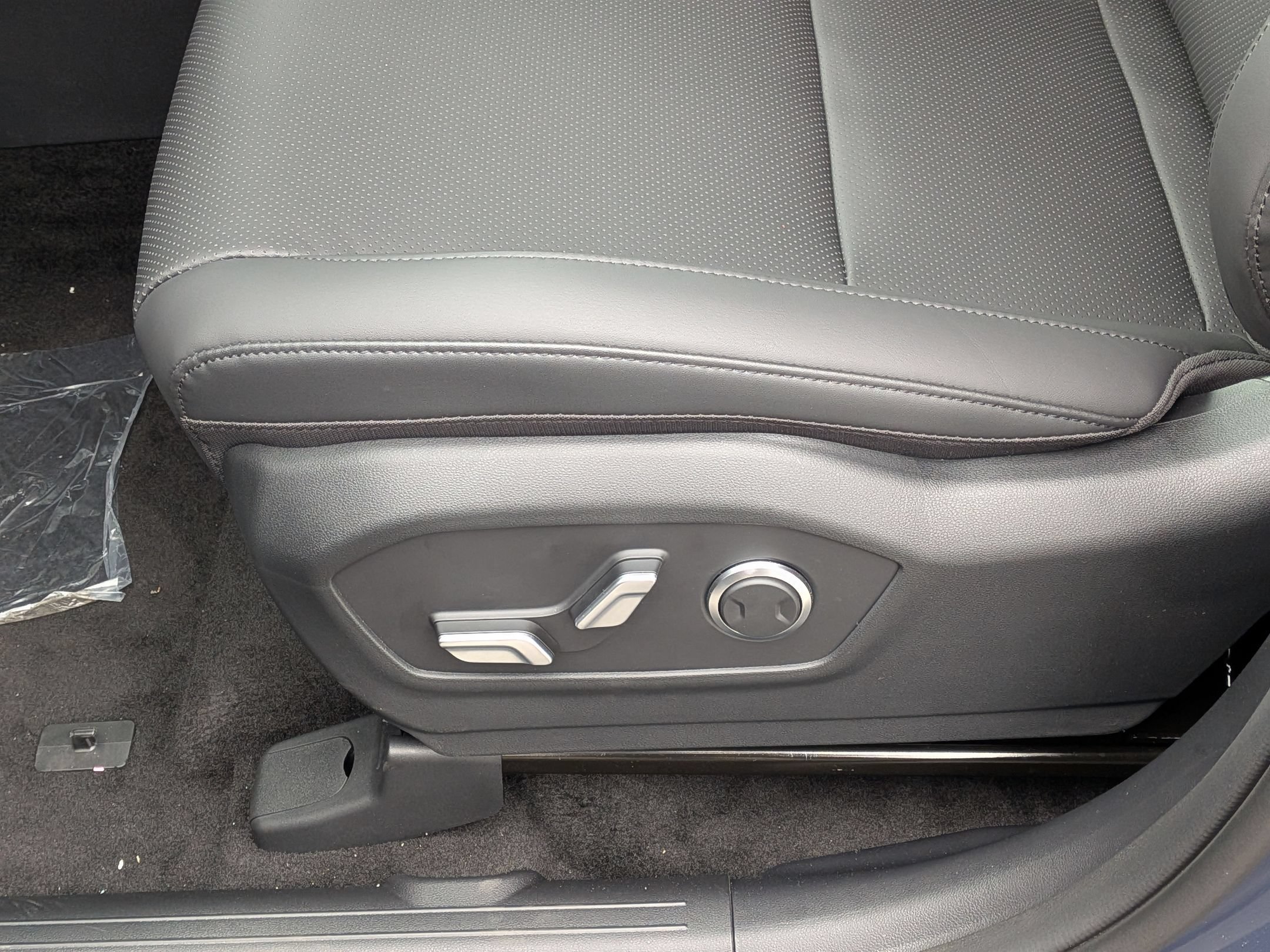 New 2026 Hyundai Santa Fe SEL AWD/4WD image 18