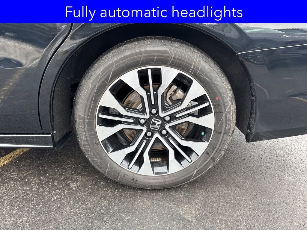 Certified 2026 Honda Odyssey Elite image 13