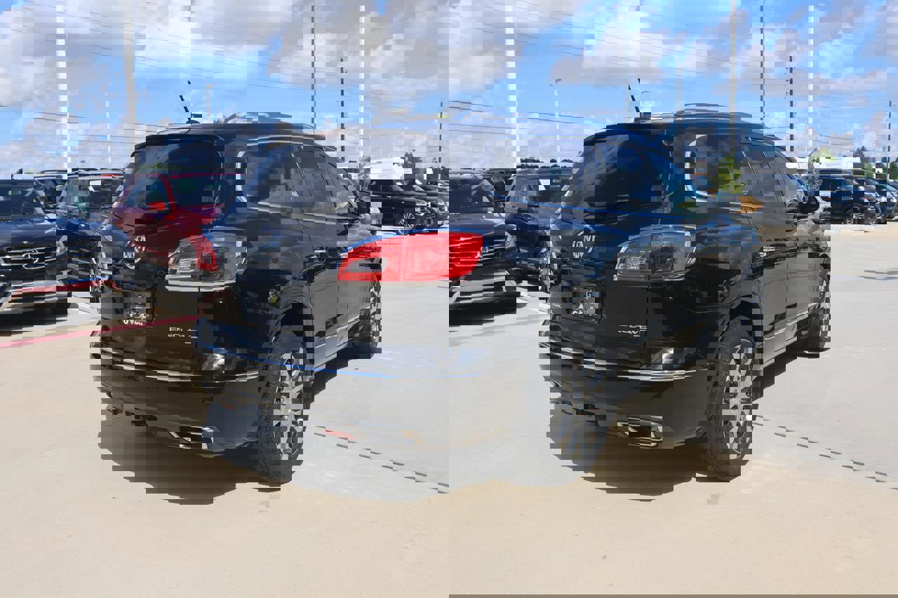 Used 2017 Buick Enclave Premium w/ Experience Buick Package image 9