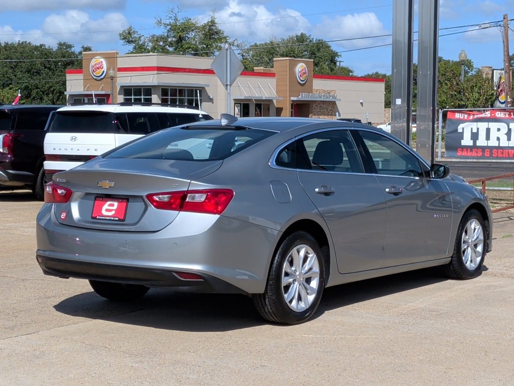 Used 2025 Chevrolet Malibu LT FWD image 8