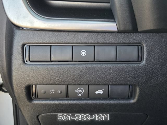 Certified 2026 Nissan Rogue SV FWD image 30