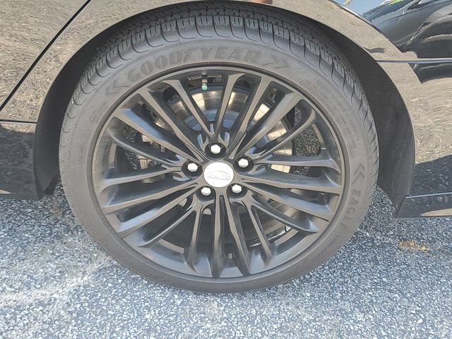 Used 2019 Cadillac CT6 V w/ Driver Assist Package AWD/4WD image 35