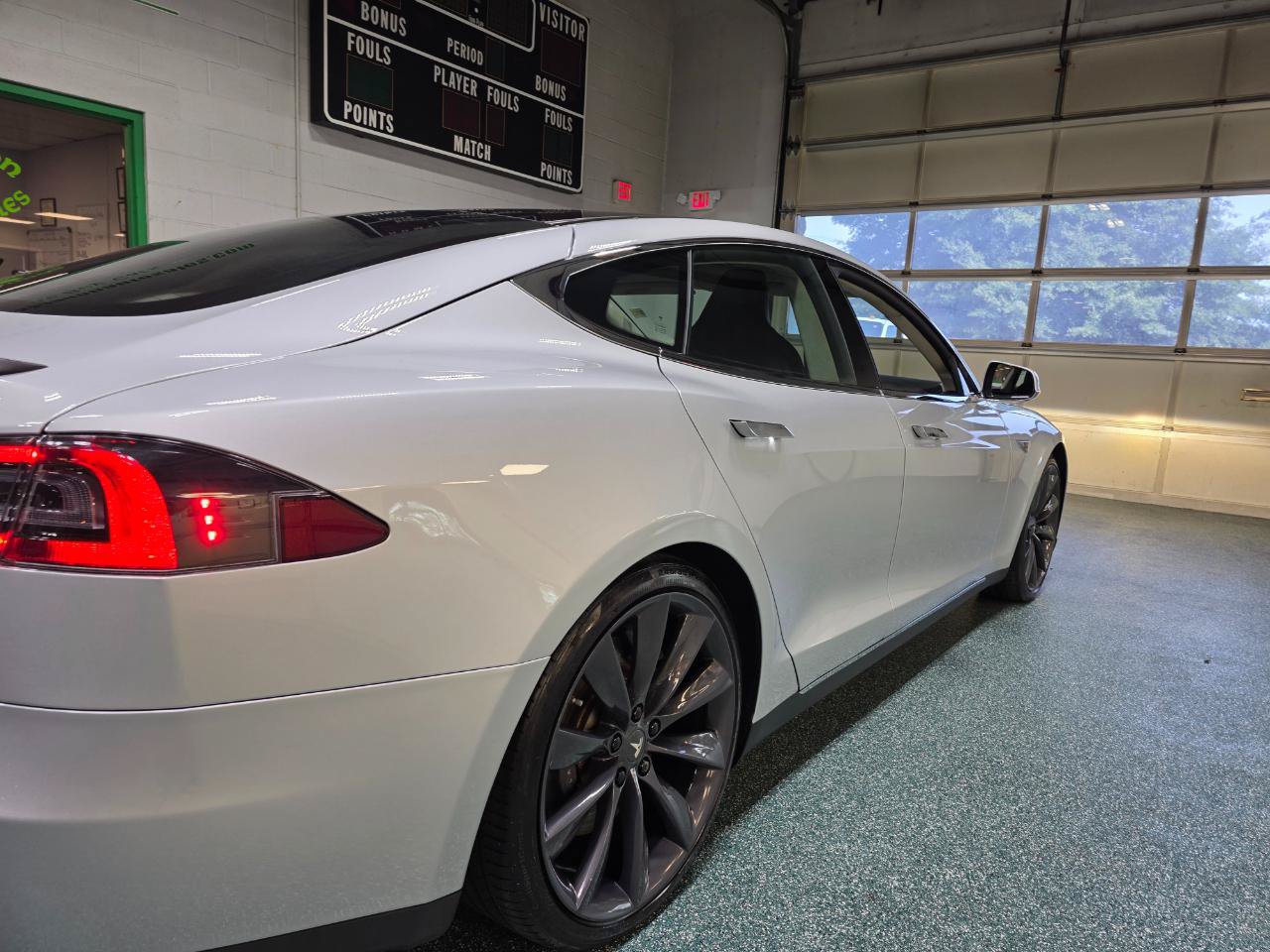 Used 2013 Tesla Model S Performance RWD image 7