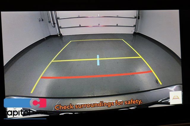 Certified 2026 Toyota Camry Hybrid AWD/4WD image 24