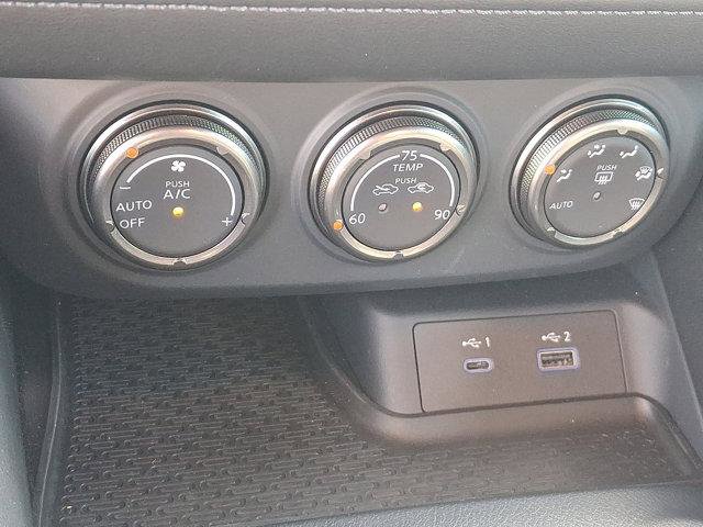 Used 2024 Nissan Z Performance w/ Floor Mat Package image 14