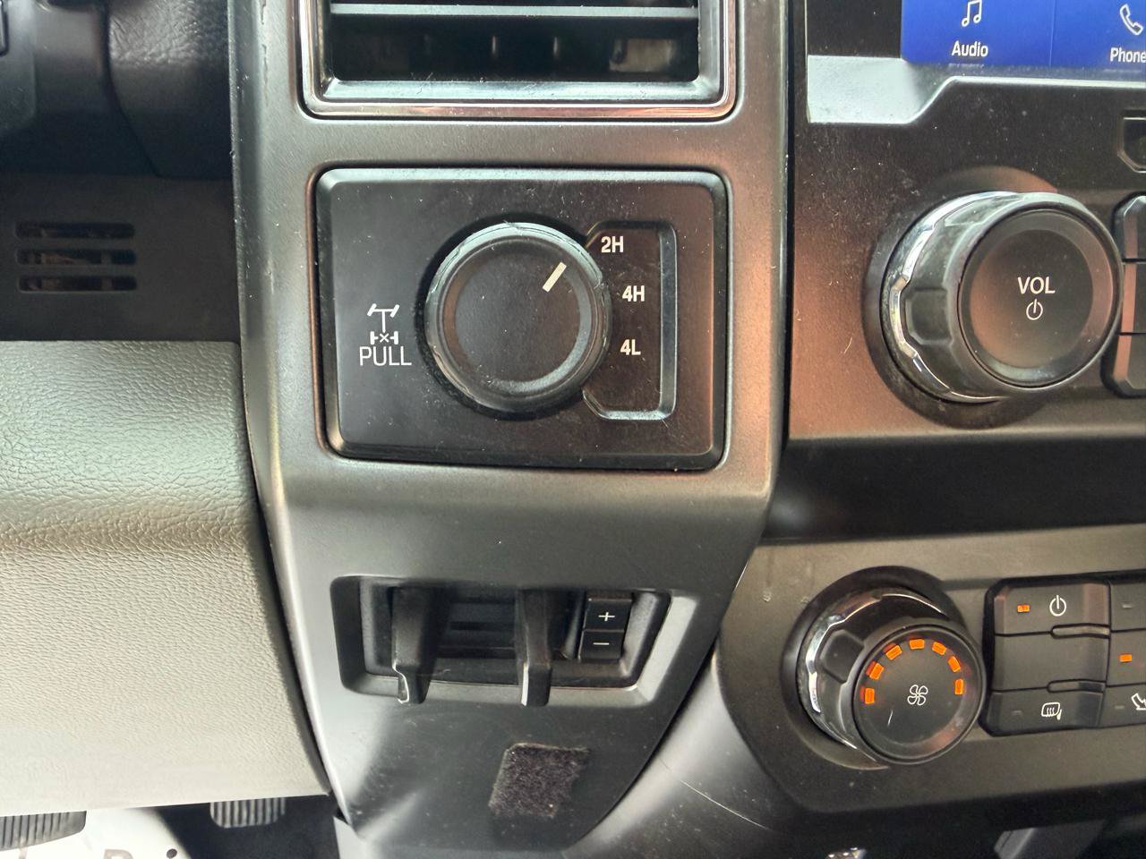 Used 2022 Ford F350 XLT w/ XLT Value Package AWD/4WD image 26