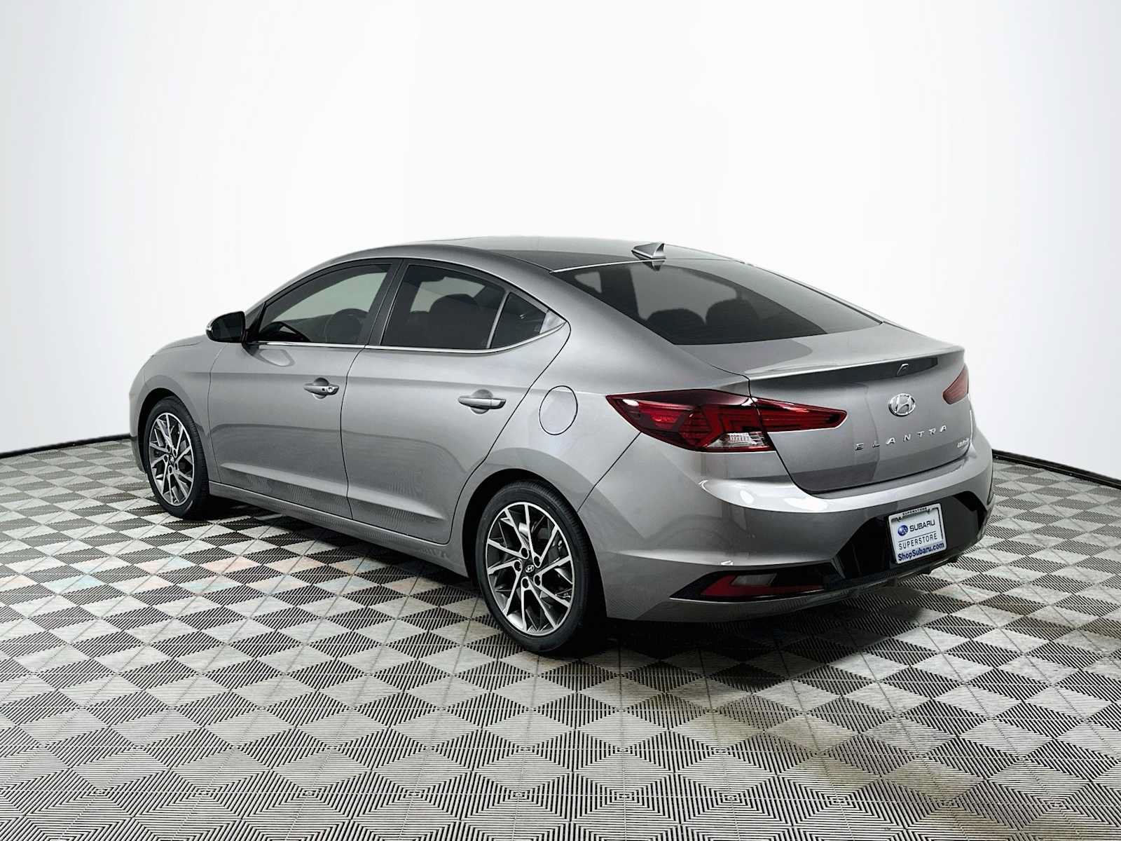 Used 2020 Hyundai Elantra Limited w/ Ultimate Package 03 FWD image 5