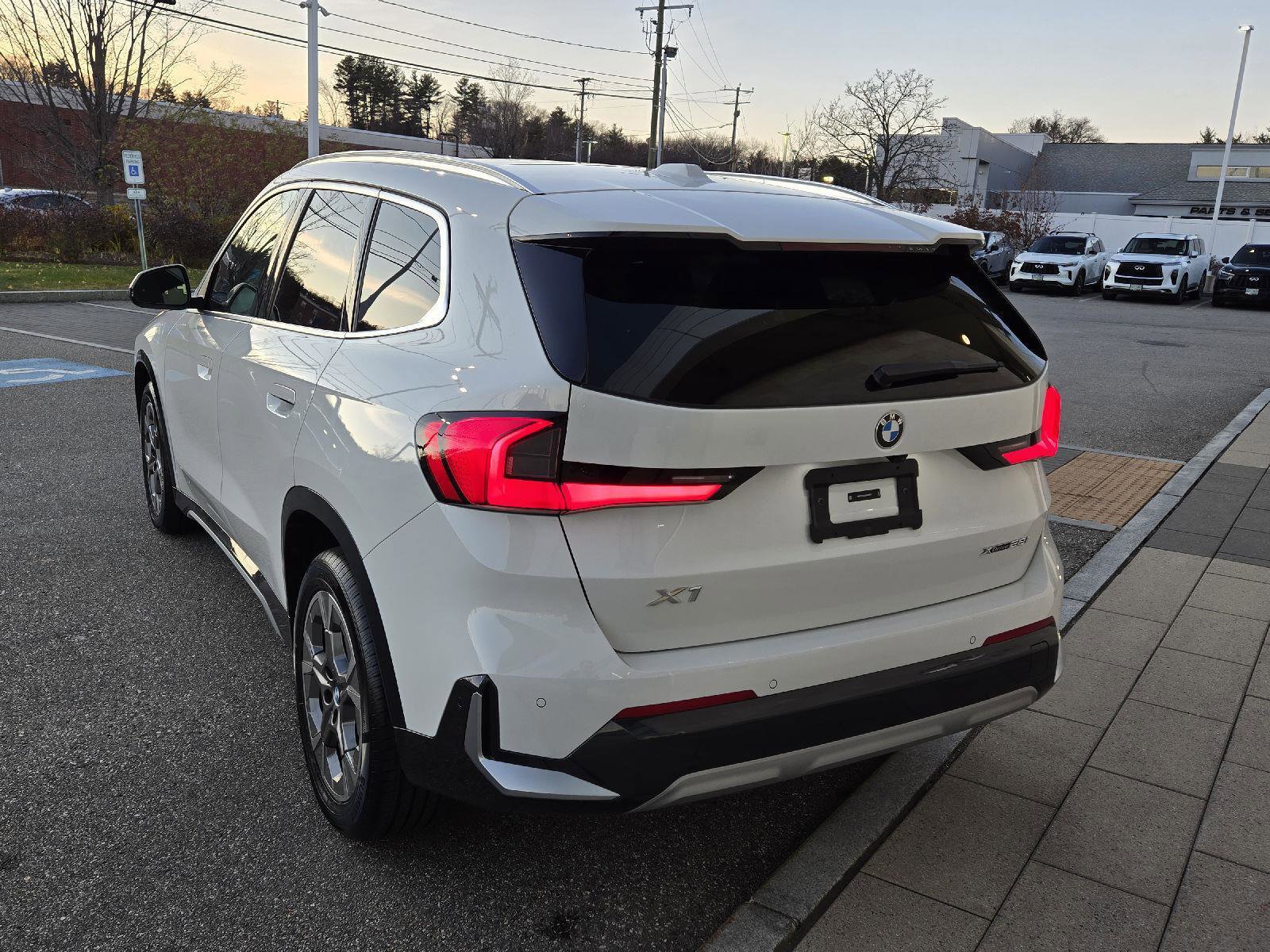 Used 2025 BMW X1 xDrive28i image 13