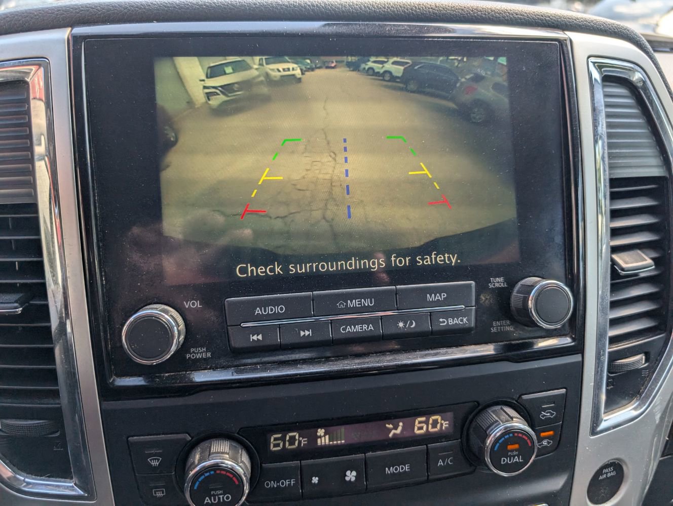 Used 2020 Nissan Titan SV w/ SV Convenience Package image 22