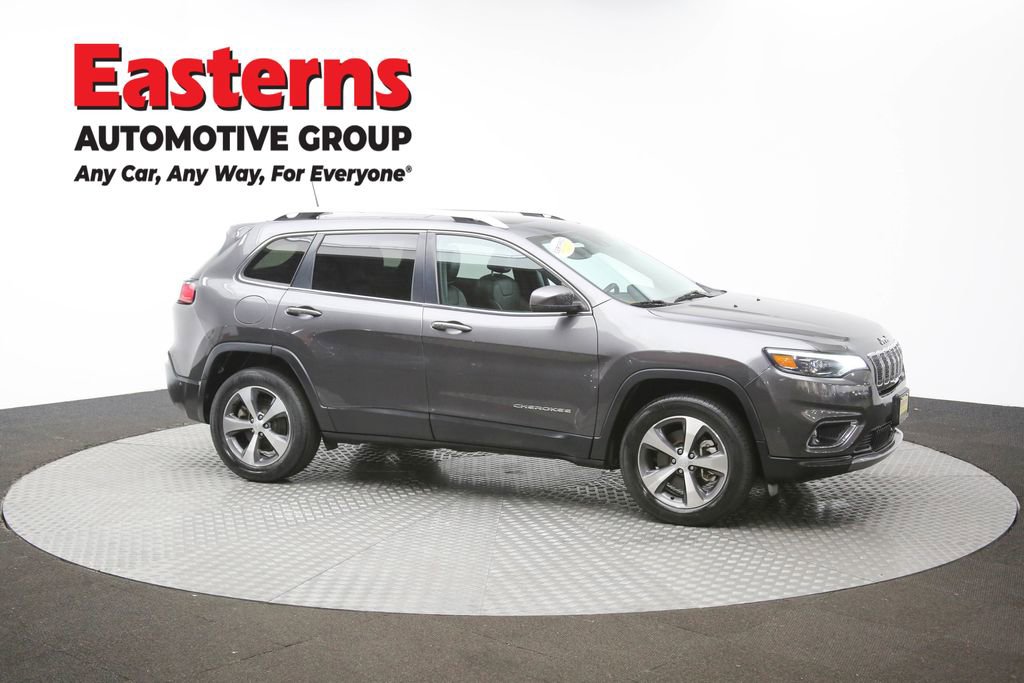 Used 2021 Jeep Cherokee Limited image 44