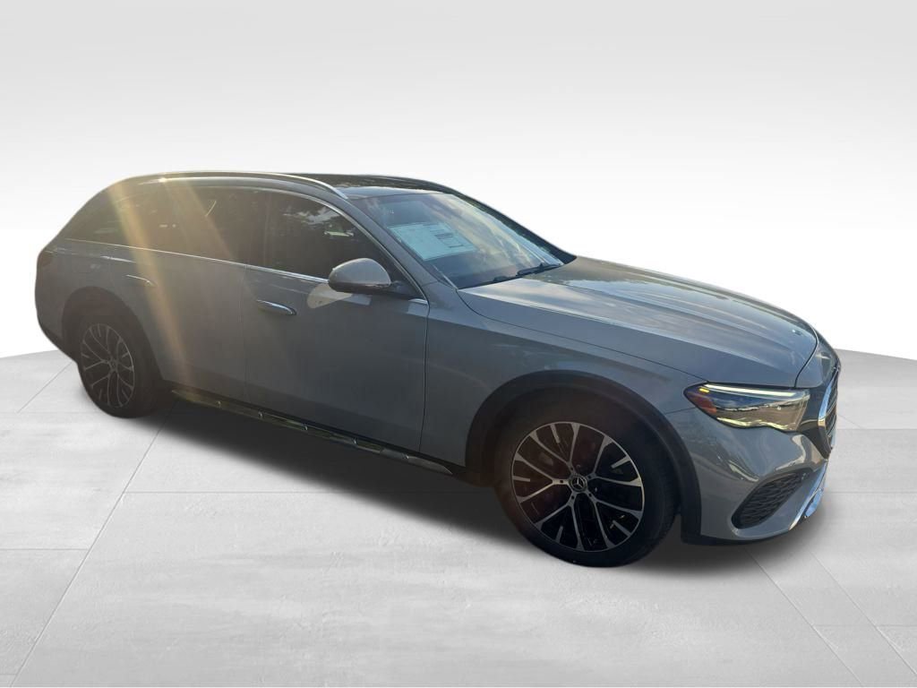 New 2026 Mercedes-Benz E 450 4MATIC All-Terrain Wagon image 7