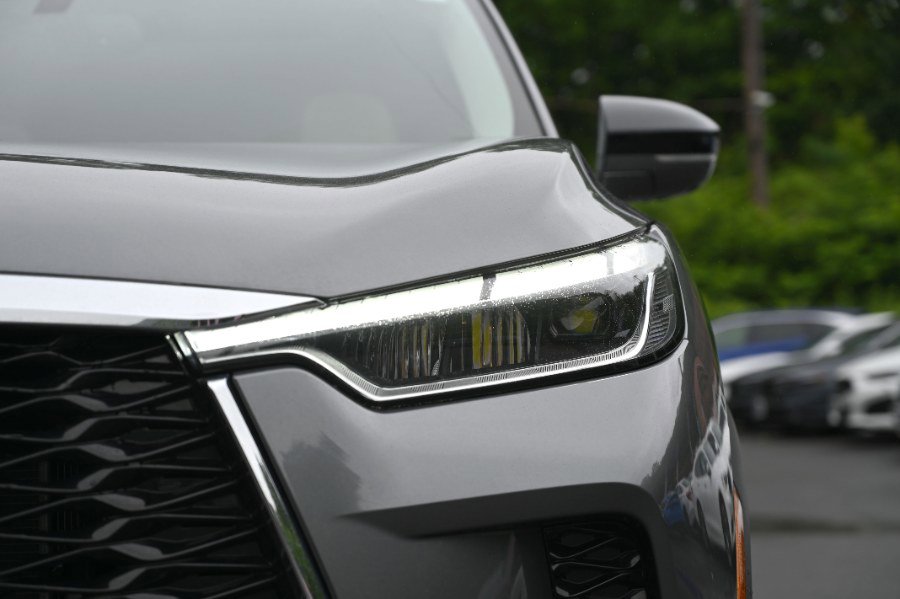 Used 2022 INFINITI QX60 Luxe w/ Cargo Package image 13