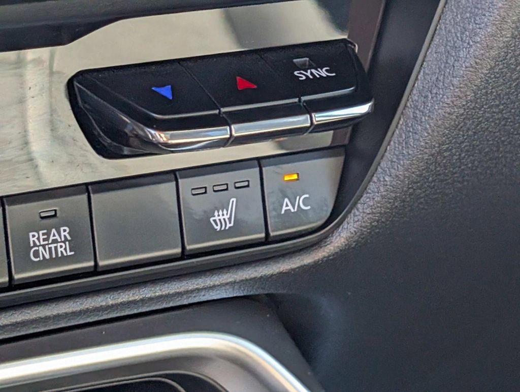 Certified 2025 MAZDA CX-70 Plug-In Hybrid w/ Premium Pkg image 29