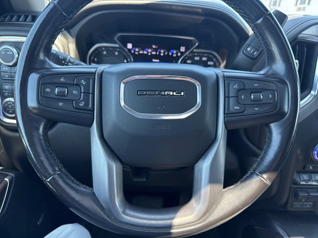 Used 2022 GMC Sierra 3500 Denali w/ Denali Black Diamond Edition AWD/4WD image 23