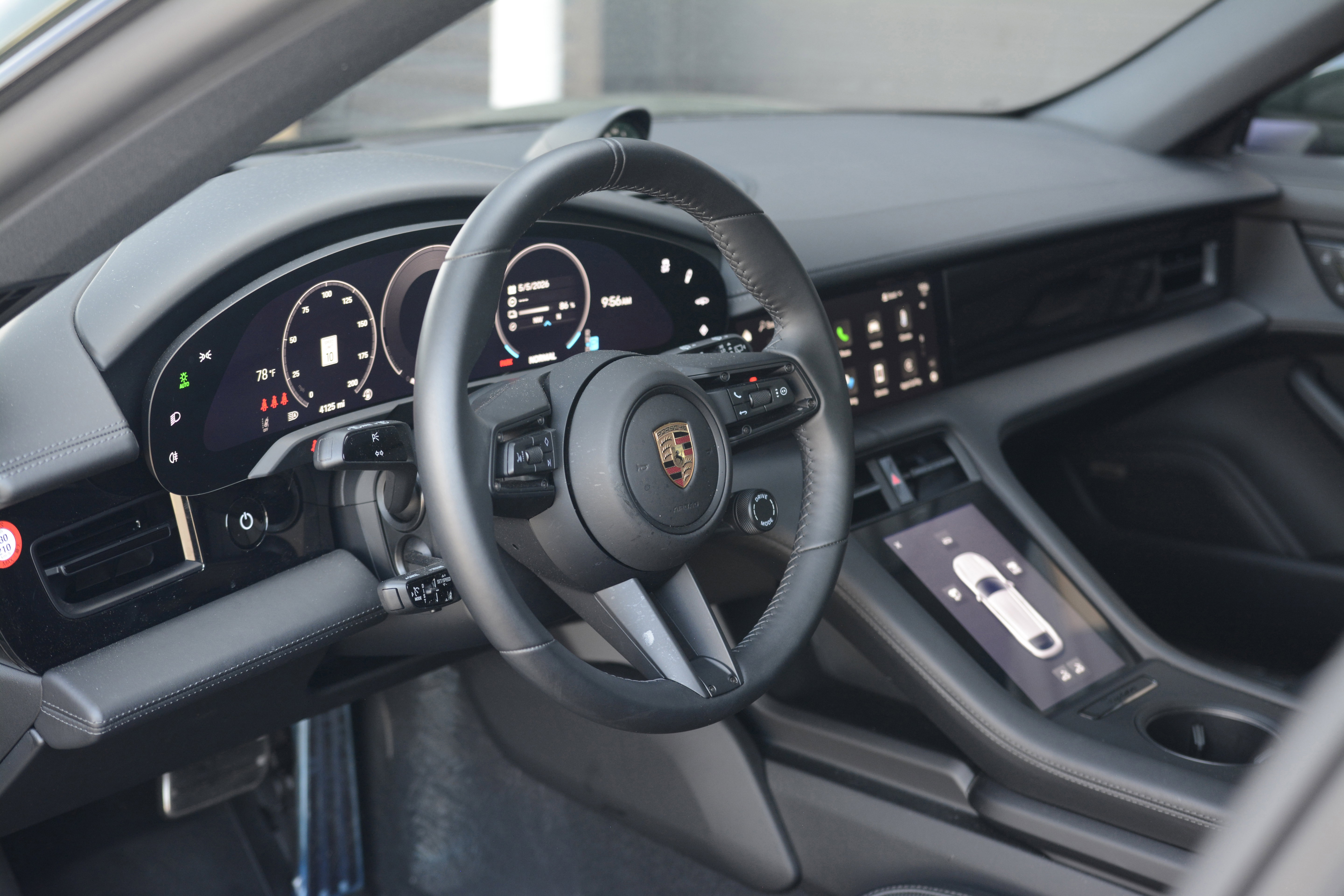 Certified 2025 Porsche Taycan 4 Cross Turismo AWD/4WD image 4