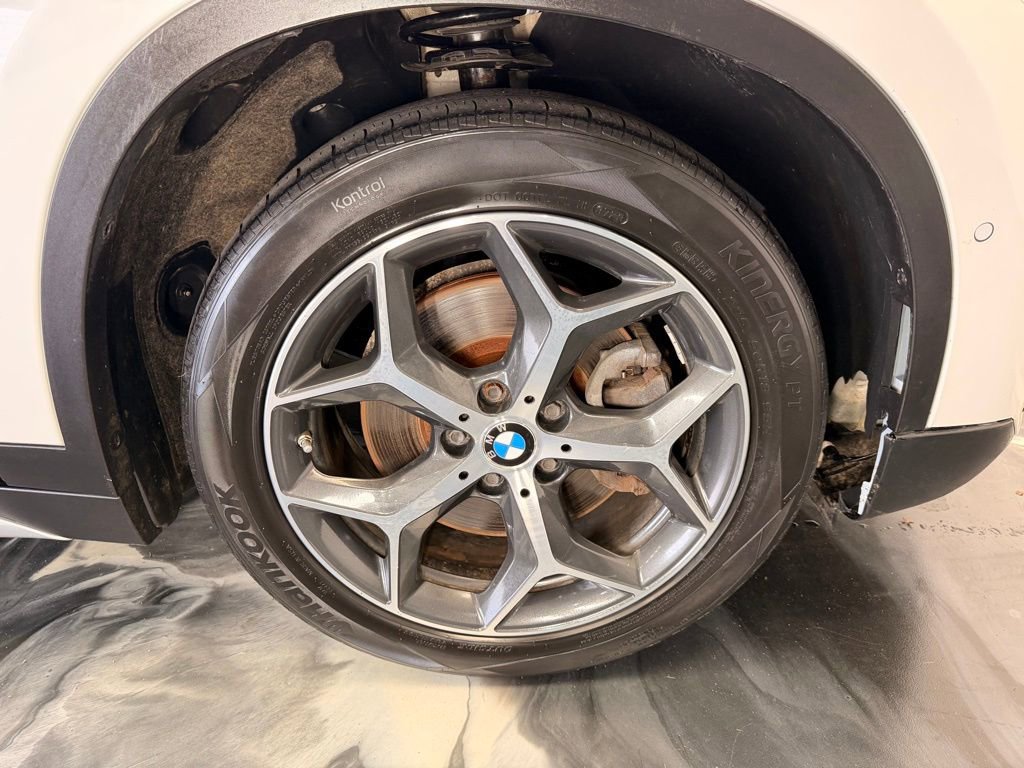 Used 2018 BMW X1 xDrive28i w/ Premium Package AWD/4WD image 24