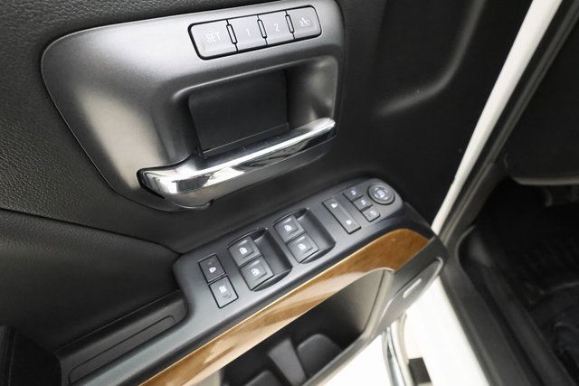 Used 2018 Chevrolet Silverado 1500 LTZ w/ Sport Package image 9