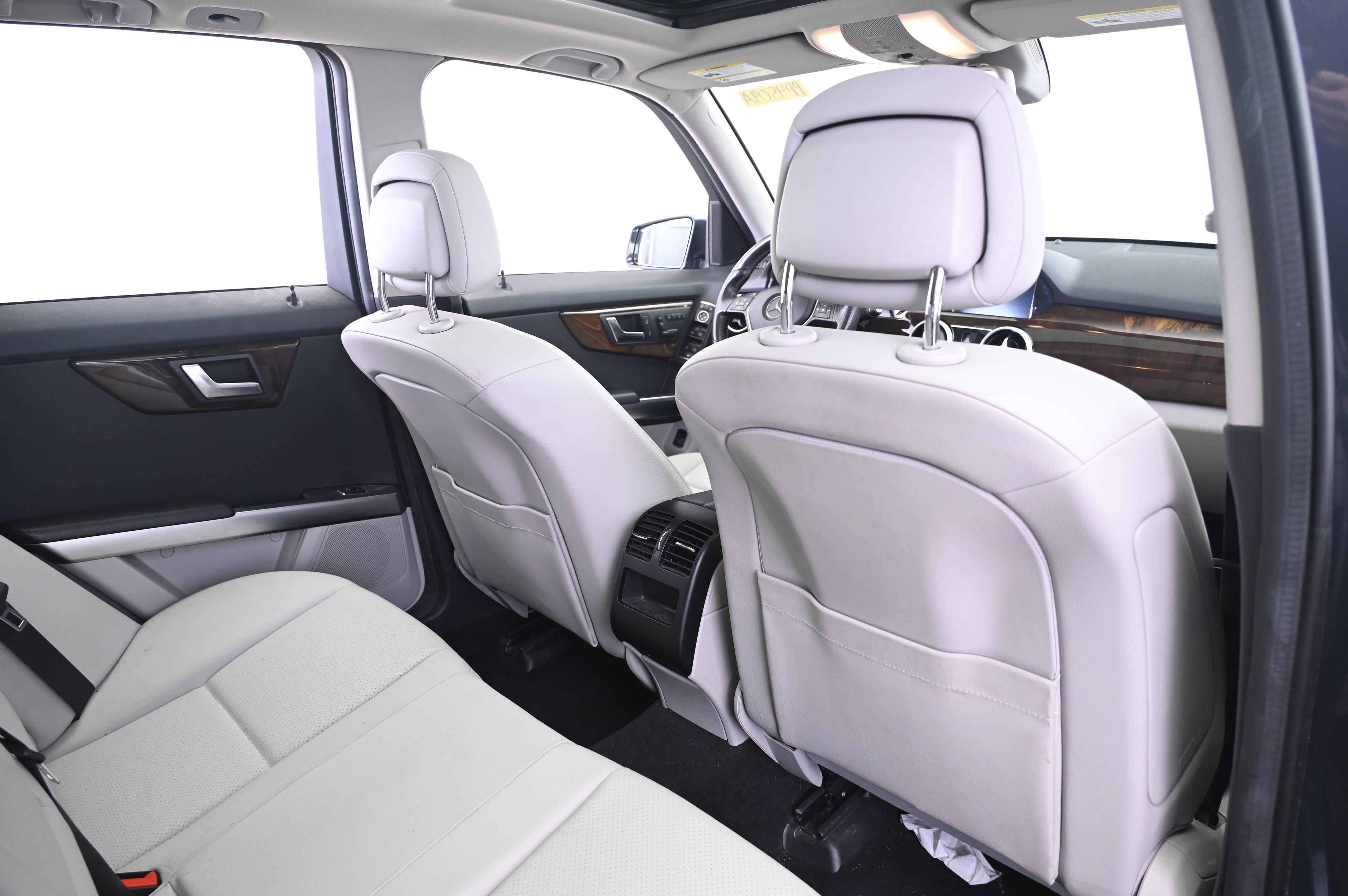 Used 2015 Mercedes-Benz GLK 350 4MATIC image 17