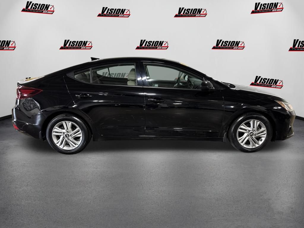Used 2020 Hyundai Elantra SEL w/ Winter Weather Package FWD image 4